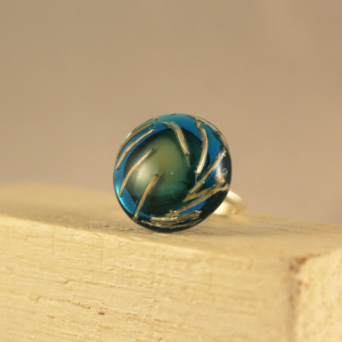 Anillo taraecado azul imagen principal