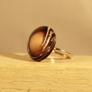 Anillo malva de la colección taraceado con plata de ley y vidrio de murano