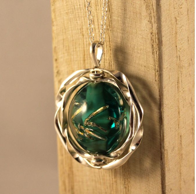 Joyas de color verde en plata de ley y vidrio de murano